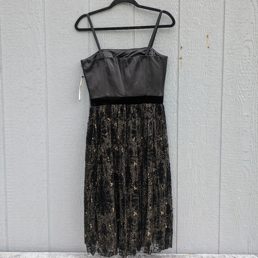 Tahari Arthur S. Levine‎ Corset Top Dress Lace Overlay Sz 6